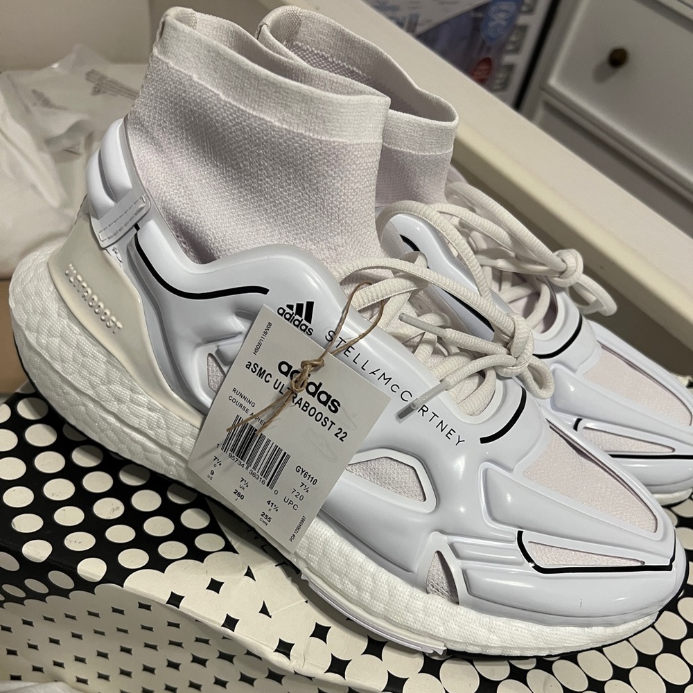 Stella McCartney adidas sneaker